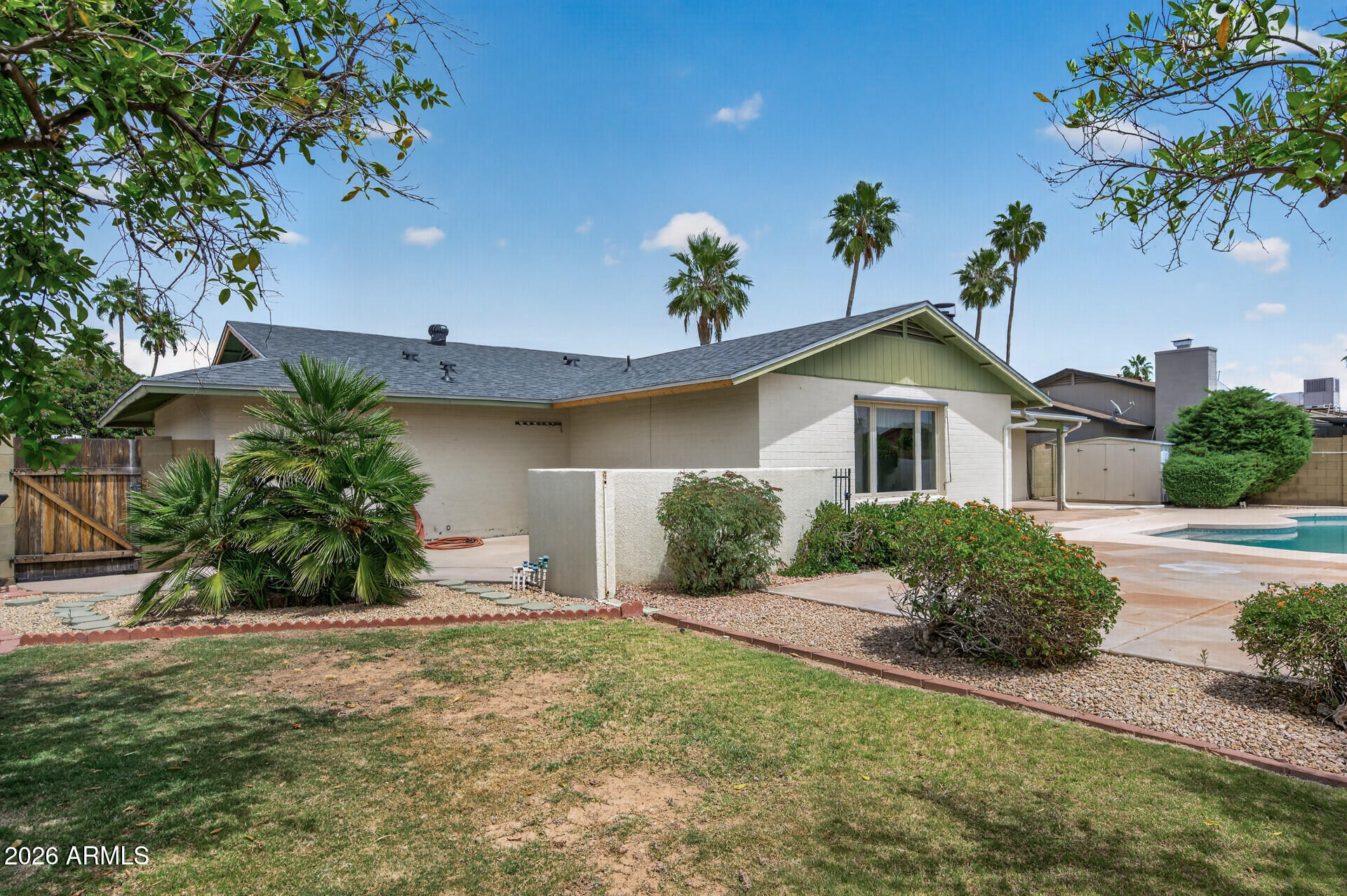 ROADRUNNER ESTATES EAST 3 - Residential