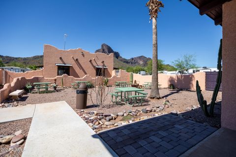 A home in Picacho