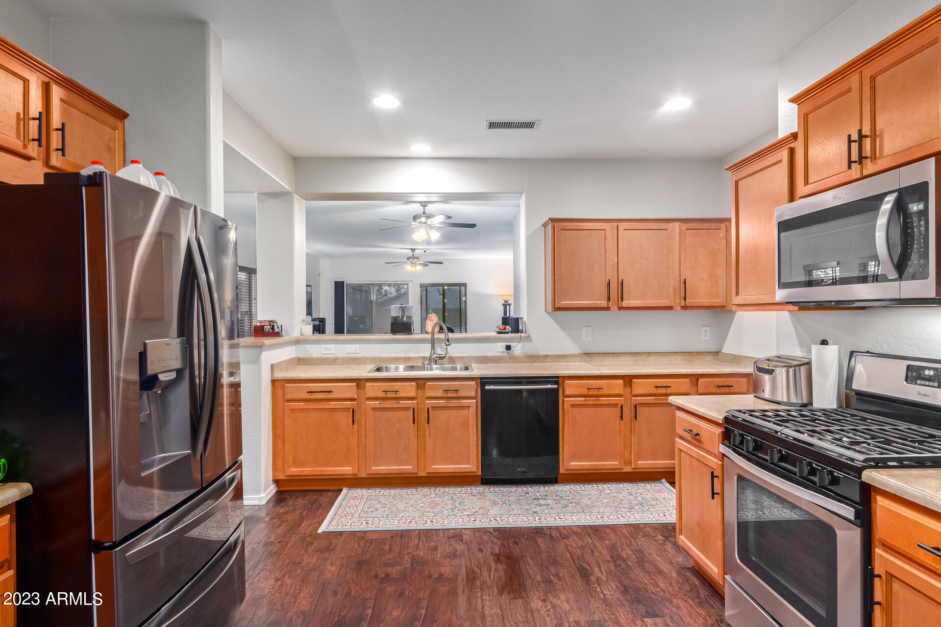 Photo 3 of 20 of 26134 W TONOPAH Drive house