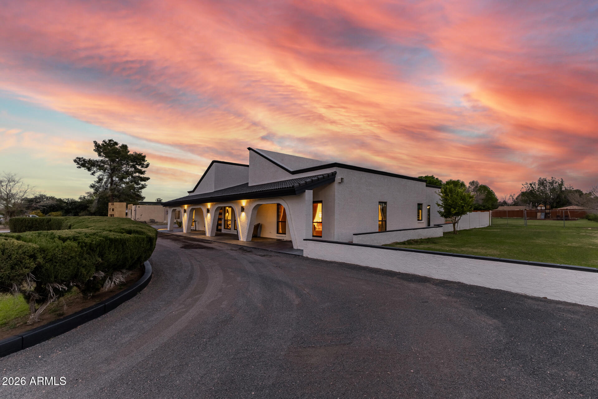 13613 E Shannon Street