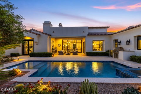 Photo of 6615 N 39th Way, Paradise Valley, AZ 85253 (MLS # 7035345)