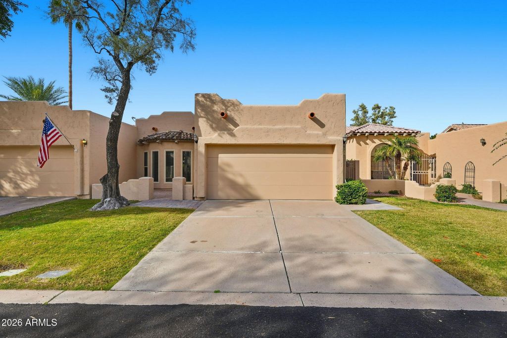Photo of 6738 S Taylor Drive, Tempe, AZ 85283 (MLS # 6965502)