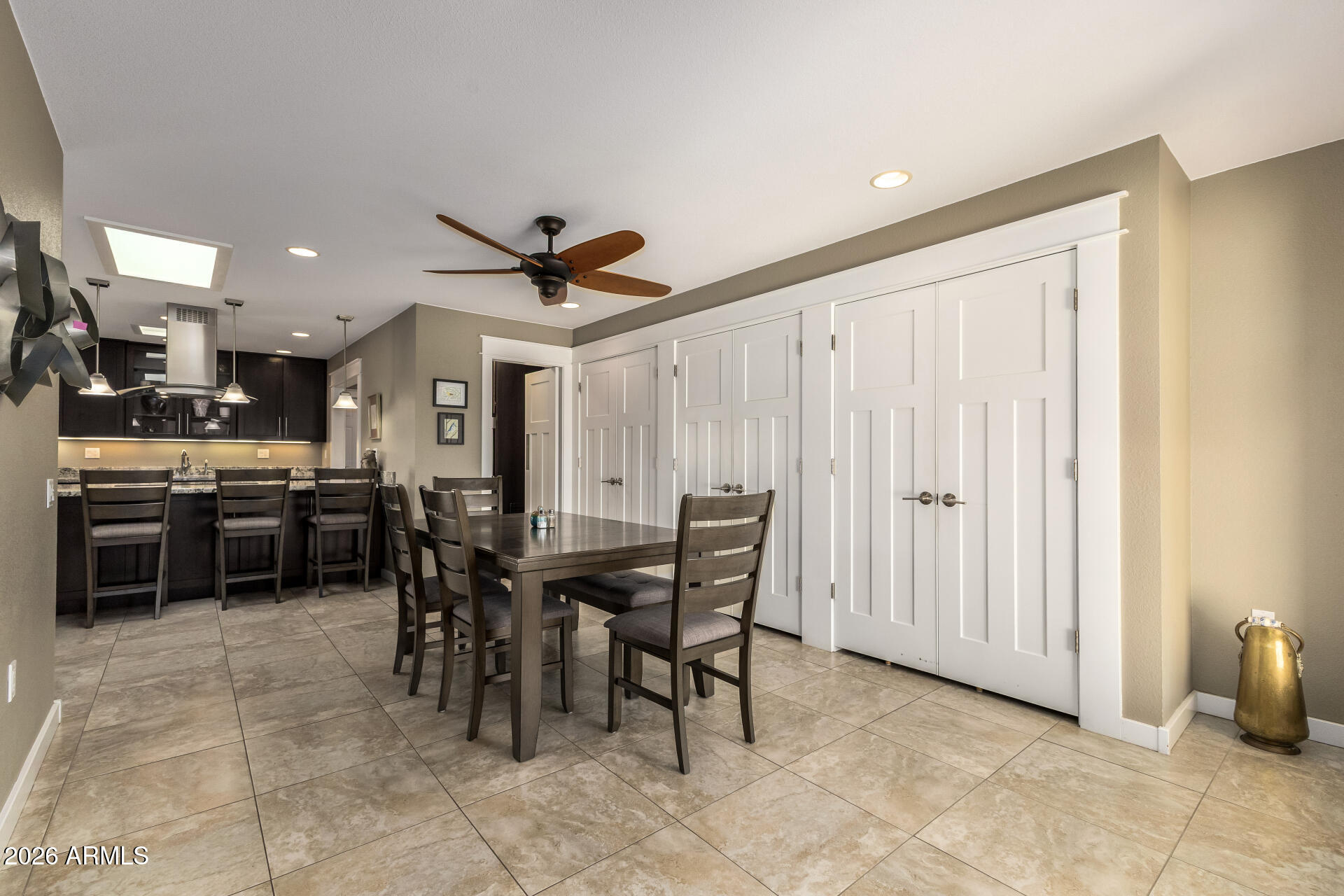 10818 W SANTA FE Drive