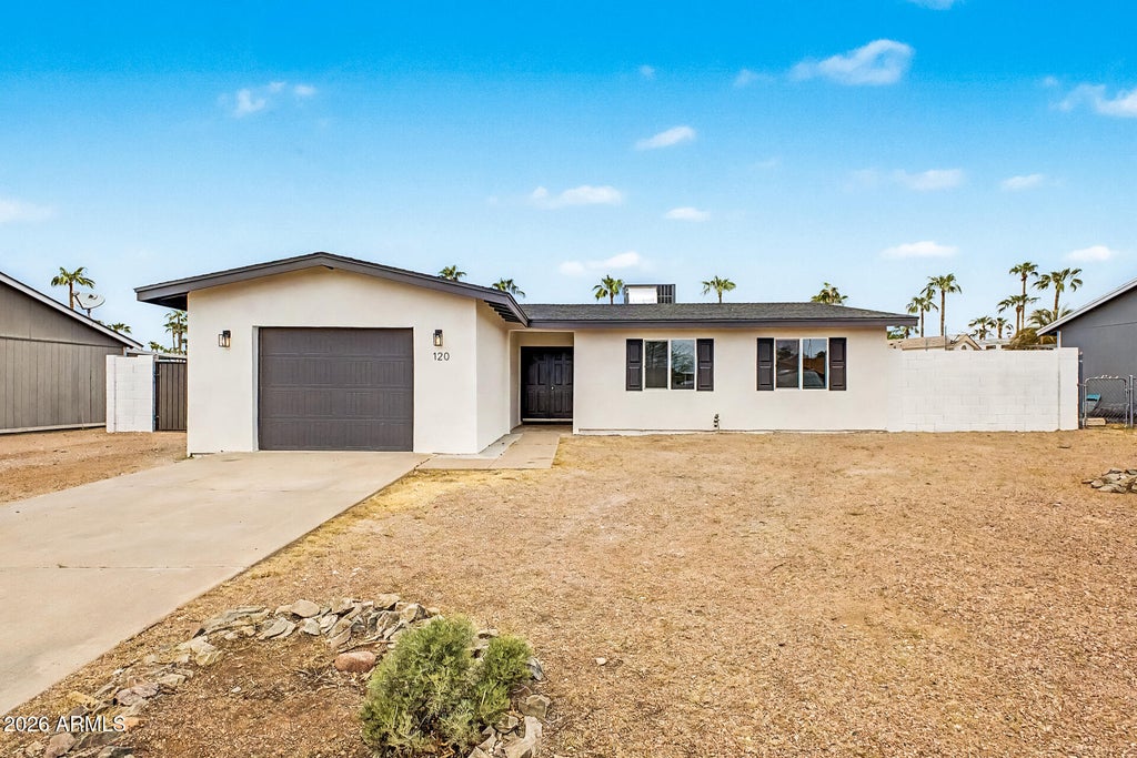 Photo of 120 W 14th Avenue, Apache Junction, AZ 85120 (MLS # 7073270)