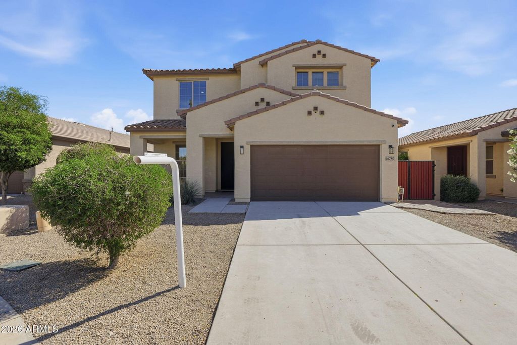 Photo of 16789 W Moreland Street, Goodyear, AZ 85338 (MLS # 7003015)