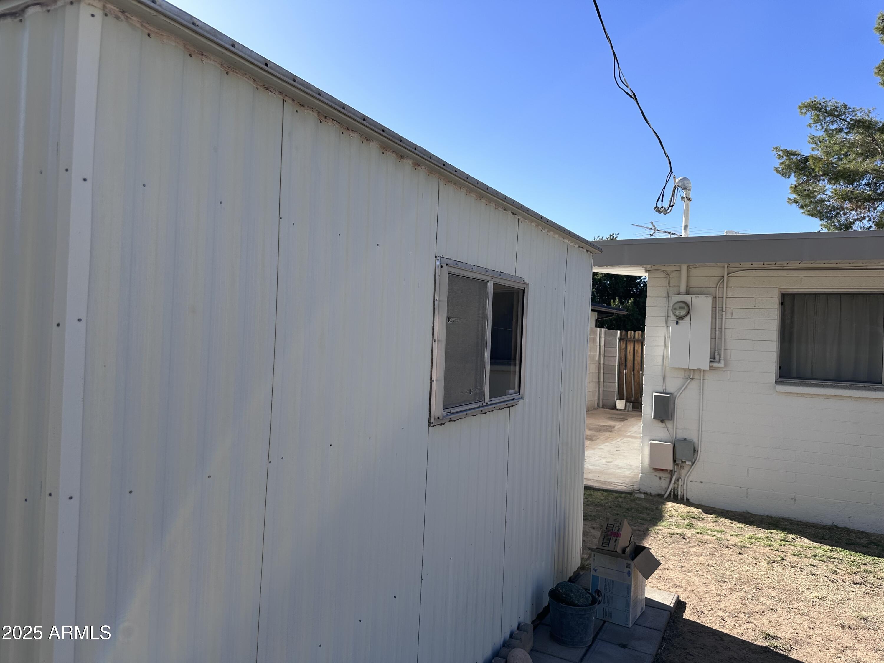 3749 E LAUREL Lane