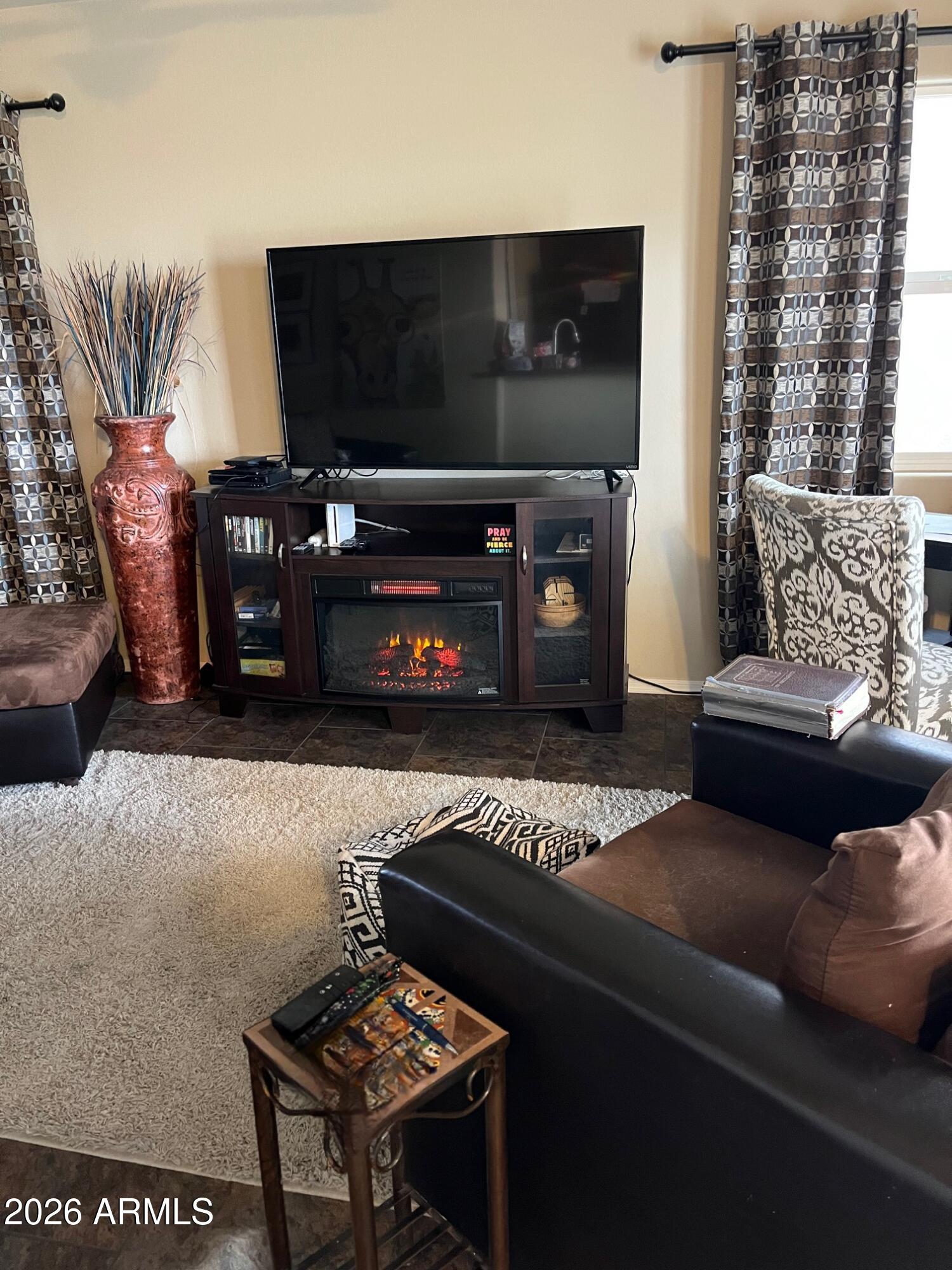 2374 S Pomo Avenue 374