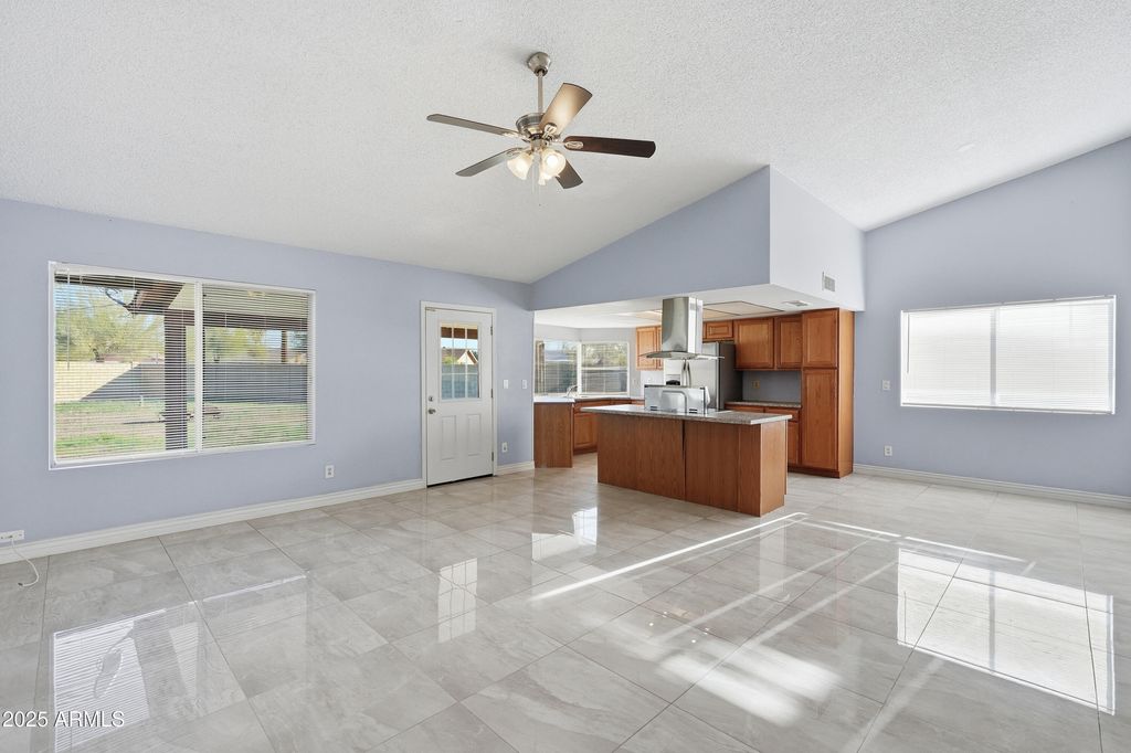 Photo of 17853 N 43rd Drive, Glendale, AZ 85308 (MLS # 6959475)