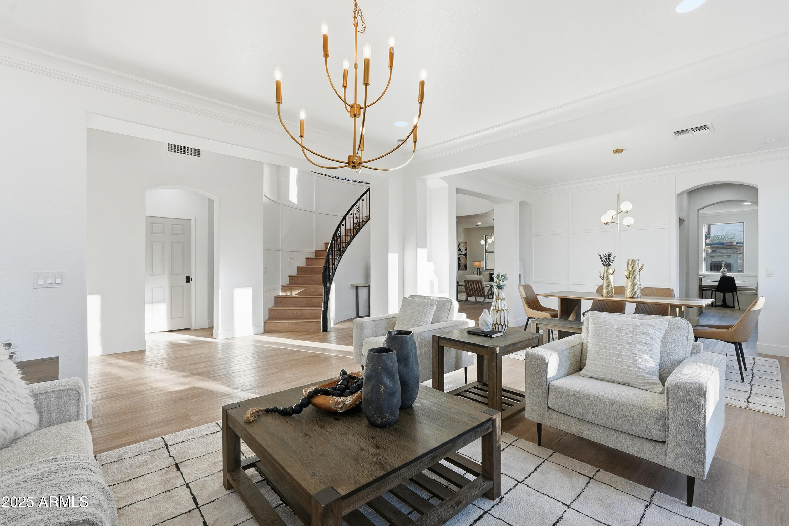 2621 W CAVALRY Drive