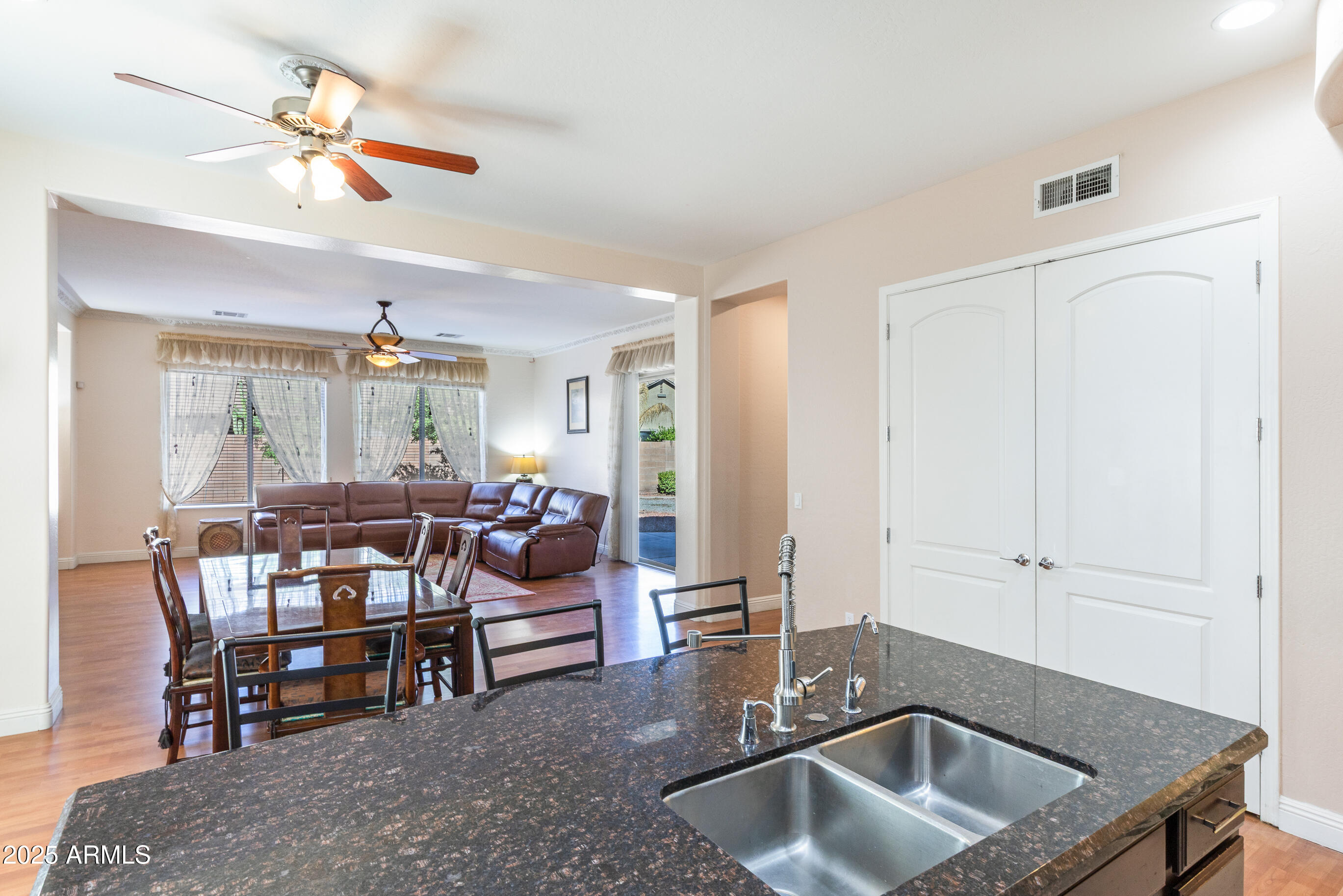 2576 E Dogwood Drive