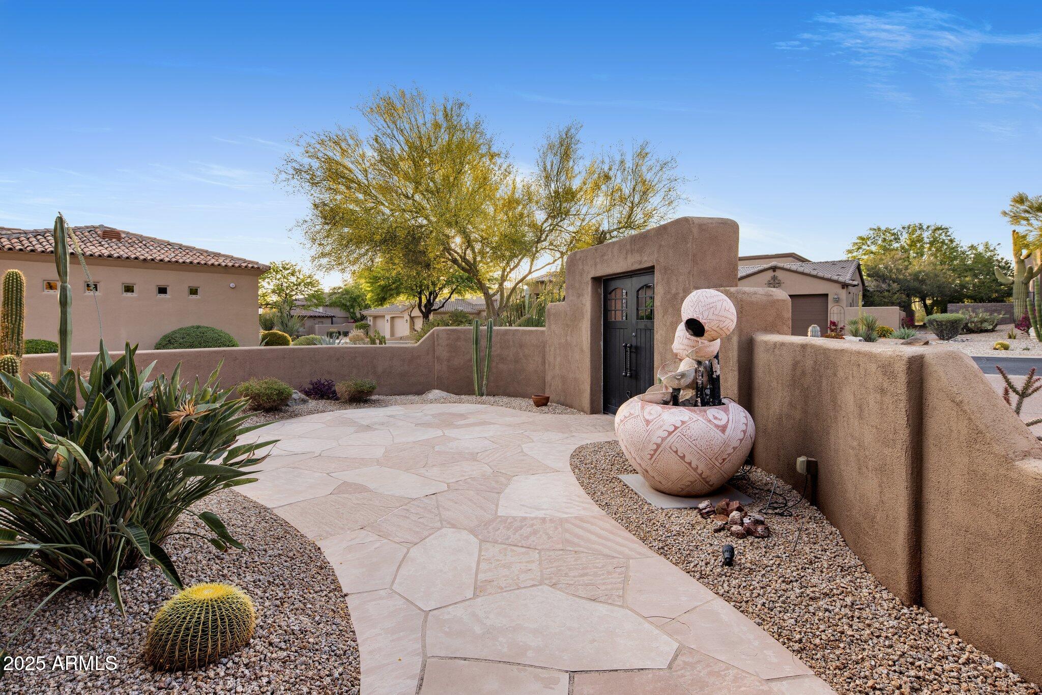 9913 E QUARRY Trail
