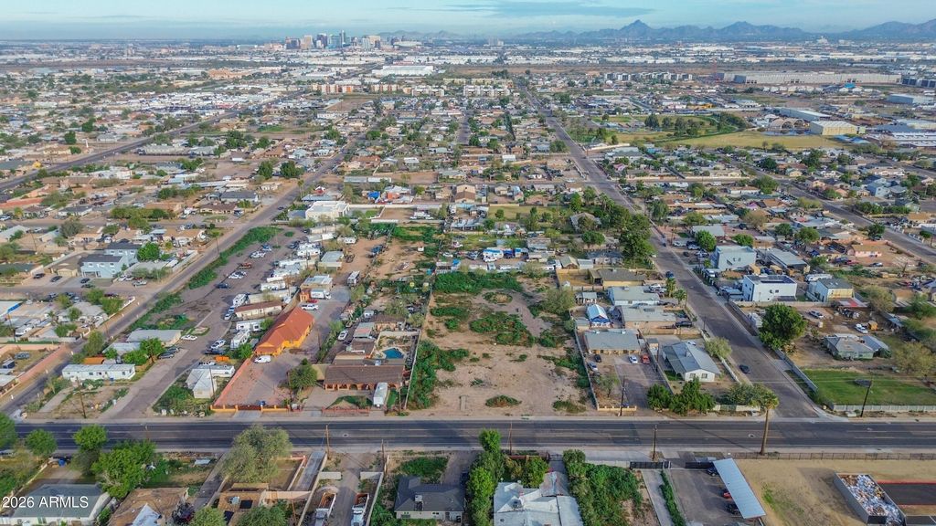 Photo of 832 E Roeser Road #-, Phoenix, AZ 85040 (MLS # 6974743)