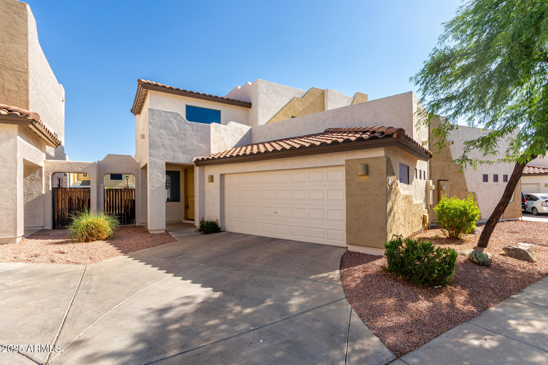 544 N ALMA SCHOOL Road 31
