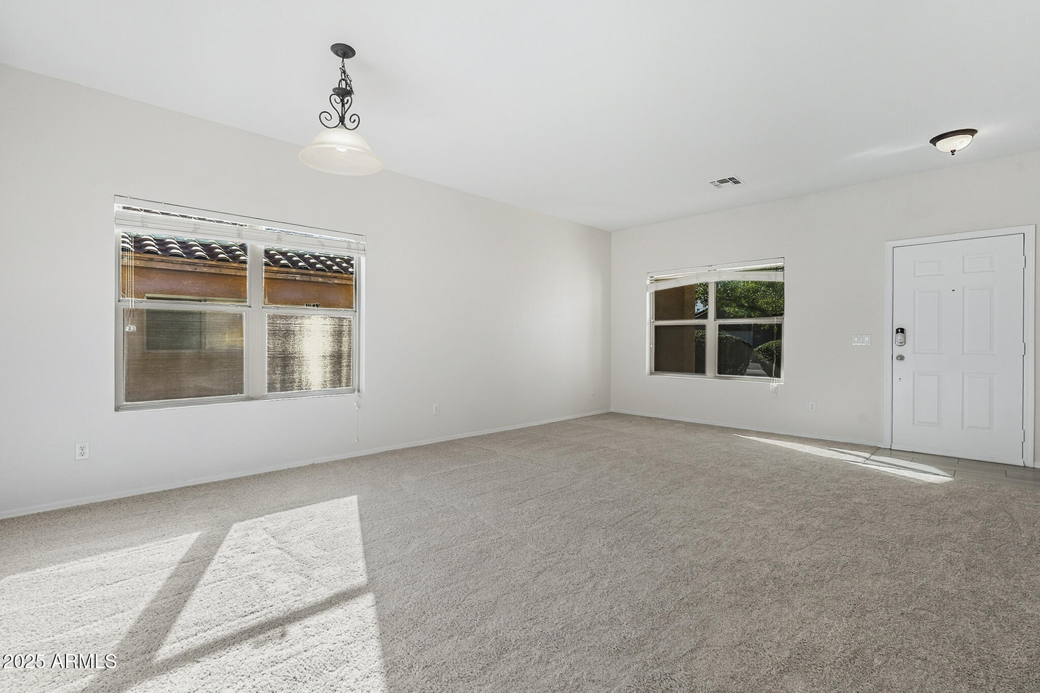2898 W SILVER CREEK Lane