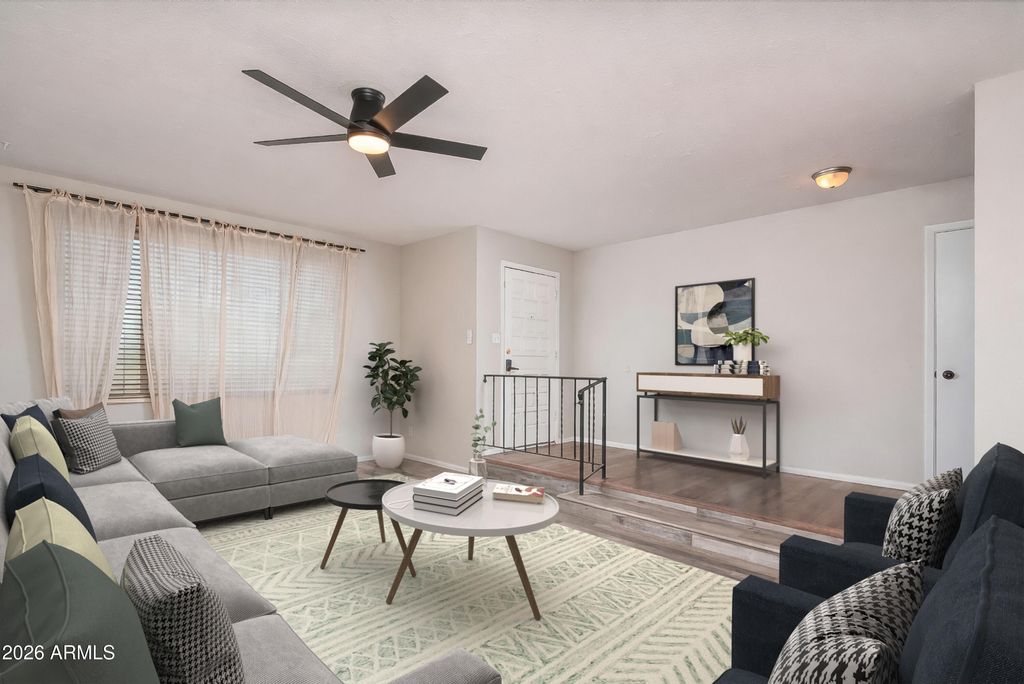 Photo of 2406 E La Jolla Drive, Tempe, AZ 85282 (MLS # 7000772)