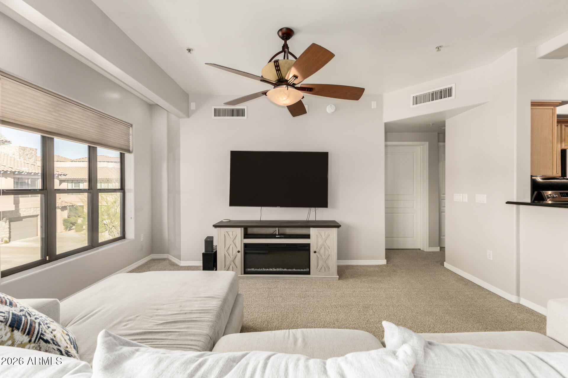 20660 N 40TH Street 2124