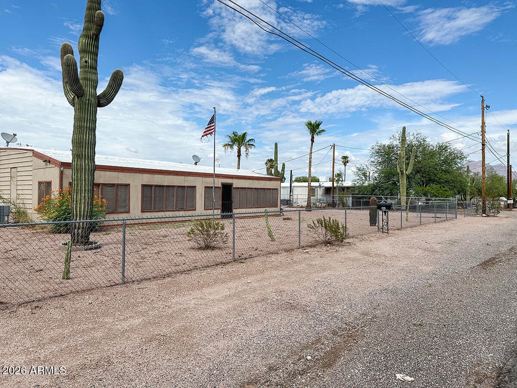 Photo of 1326 W Greasewood Street, Apache Junction, AZ 85120 (MLS # 7056152)