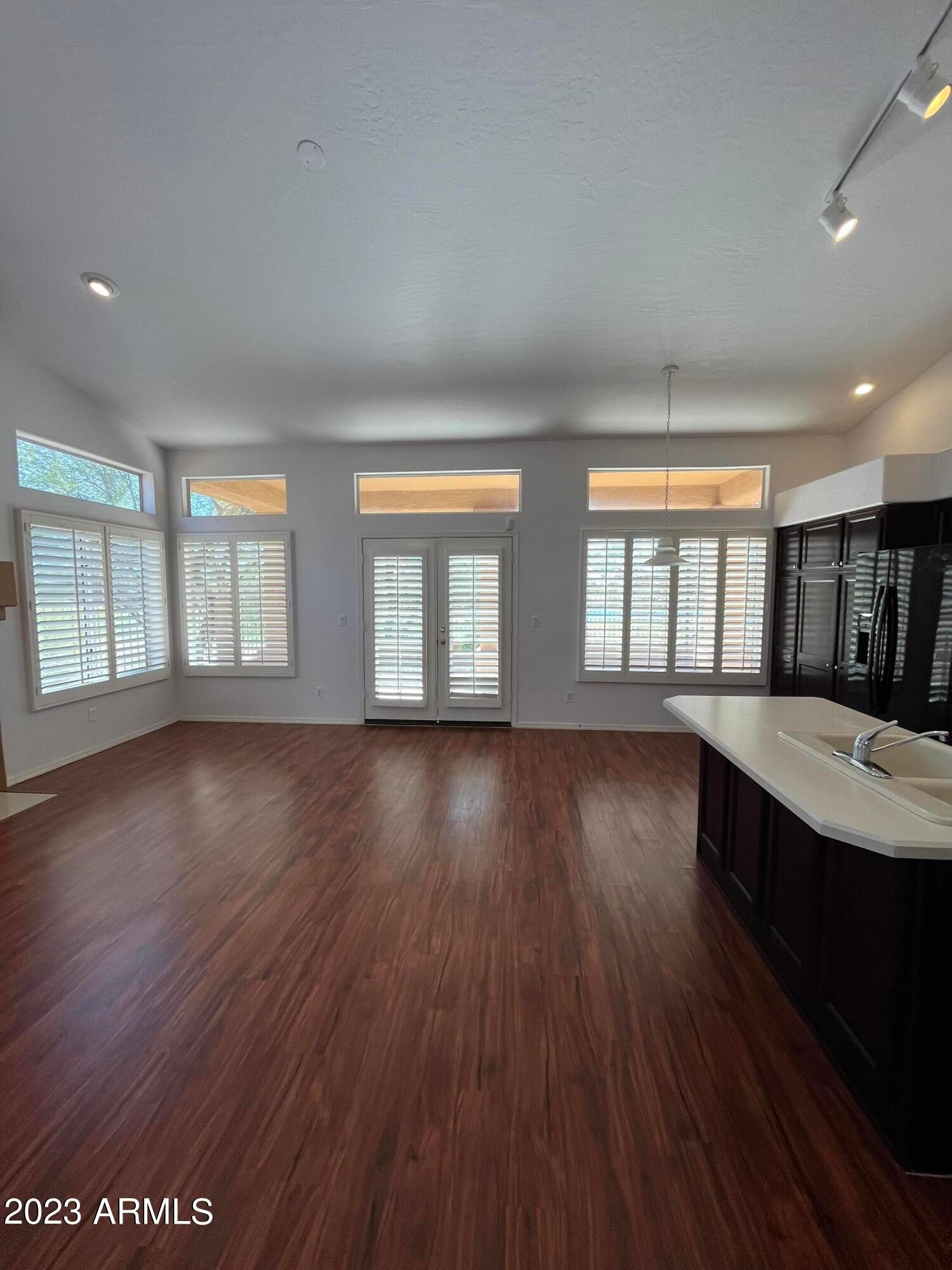 1301 E Briarwood Terrace