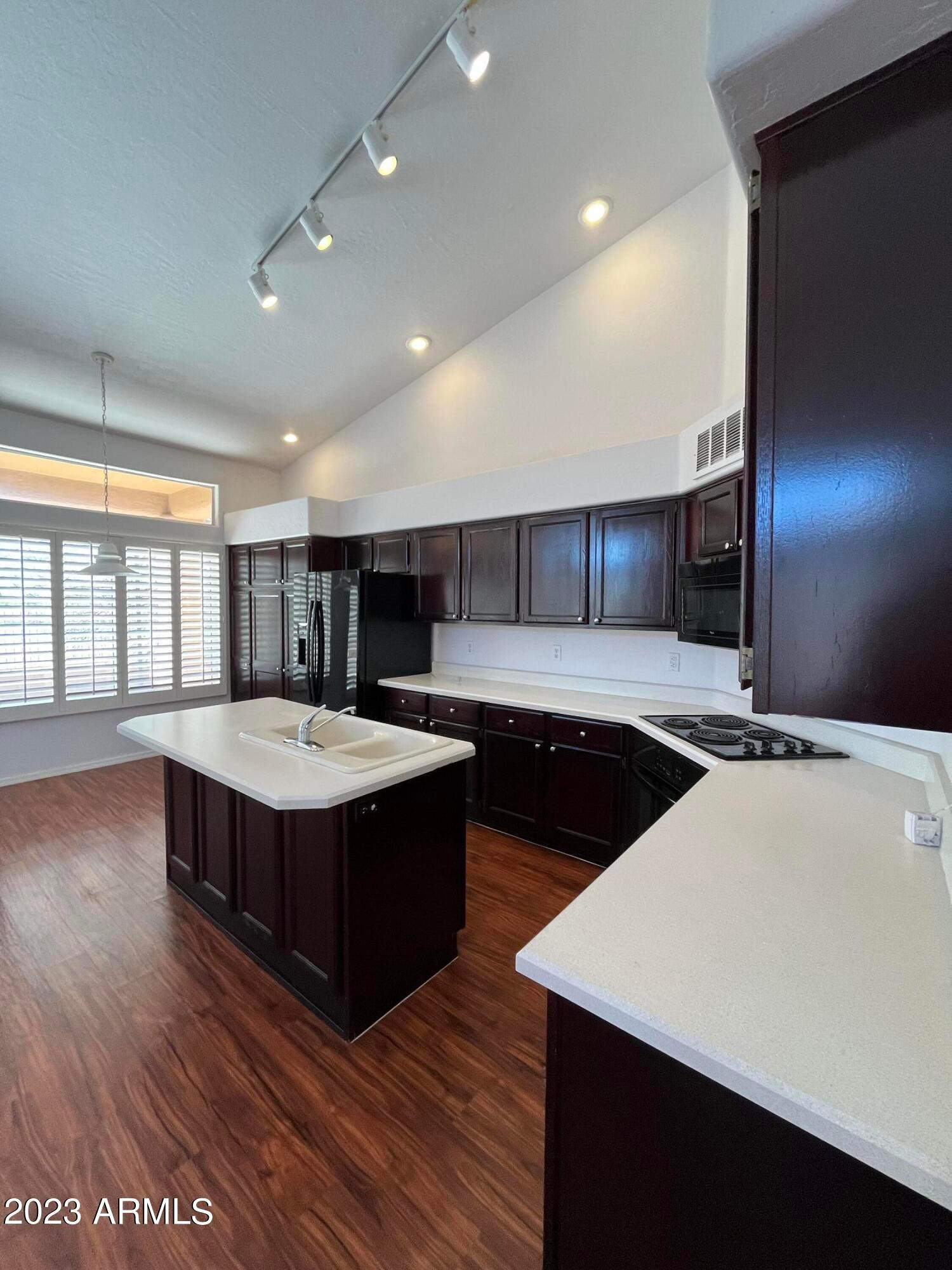 1301 E Briarwood Terrace