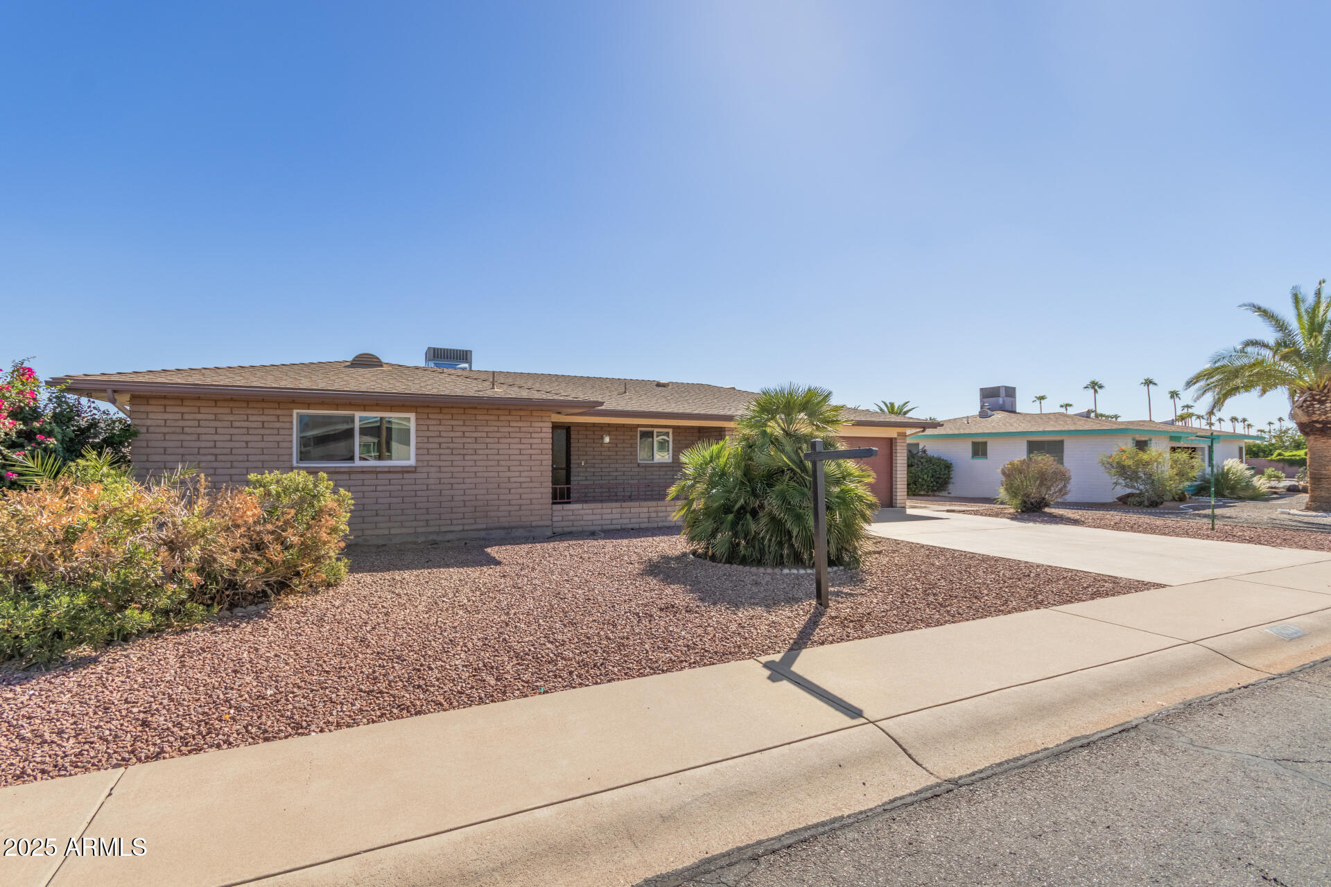 6017 E Anaheim Street