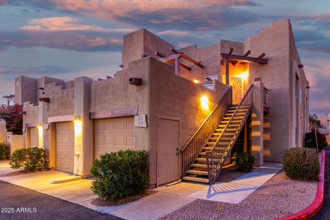 Photo of 7021 E Earll Drive #213, Scottsdale, AZ 85251 (MLS # 6958915)