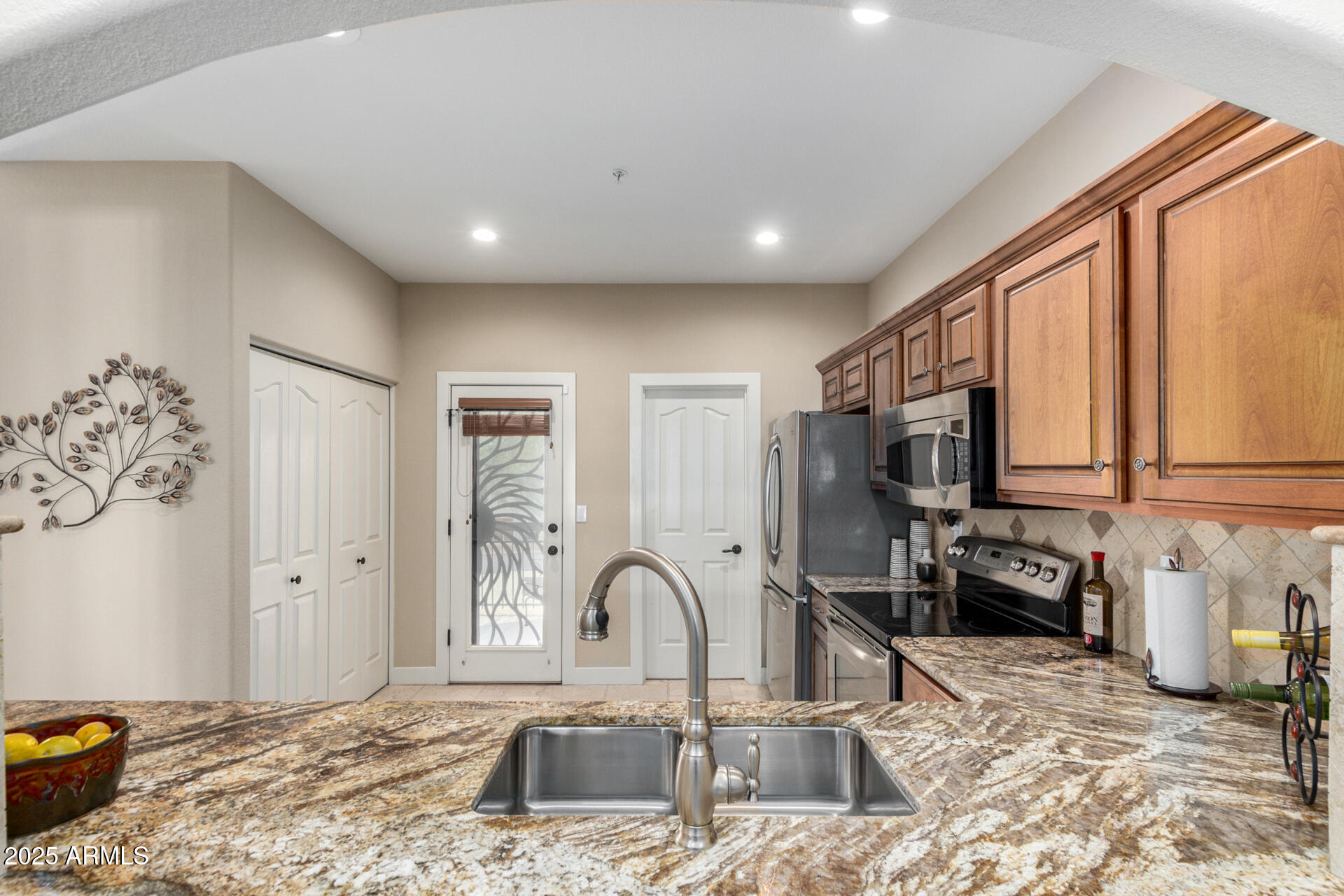 7021 E Earll Drive 213