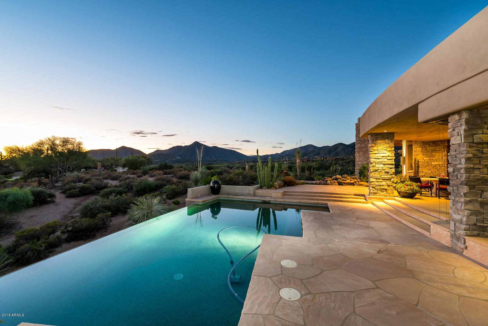 DESERT MOUNTAIN - Residential