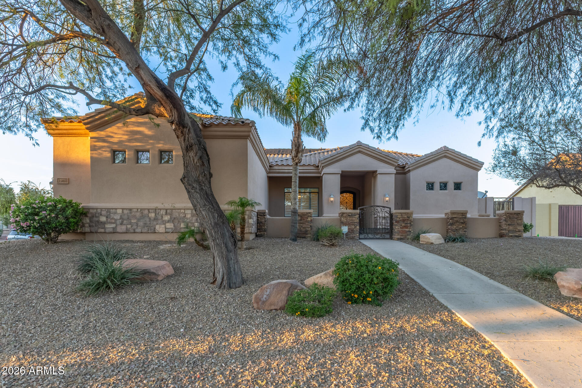 10326 W IRONWOOD Drive