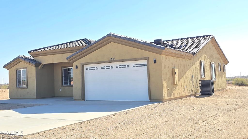 Photo of 5415 S 360th Avenue, Tonopah, AZ 85354 (MLS # 6908163)