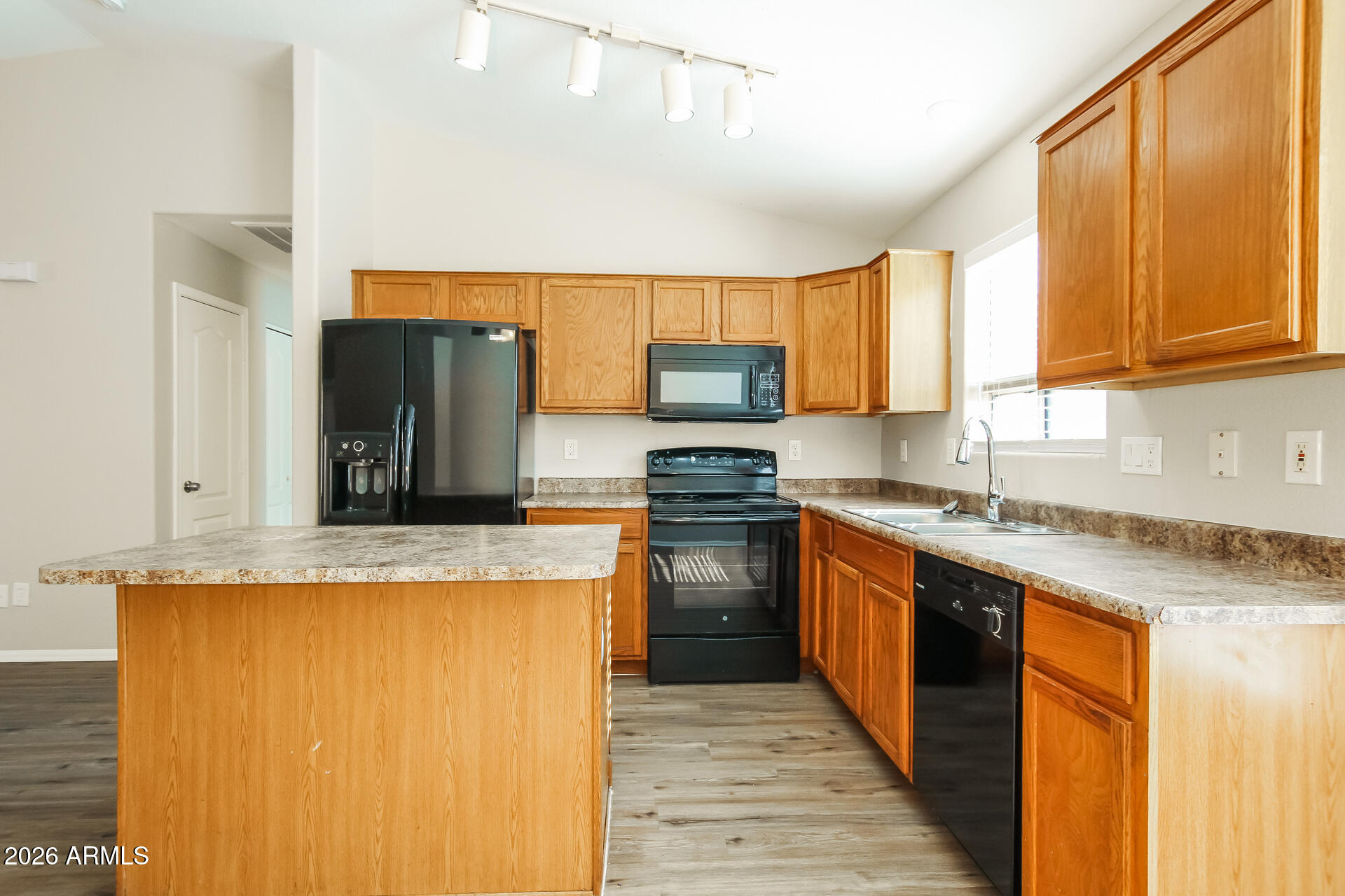 11017 W WILSHIRE Drive