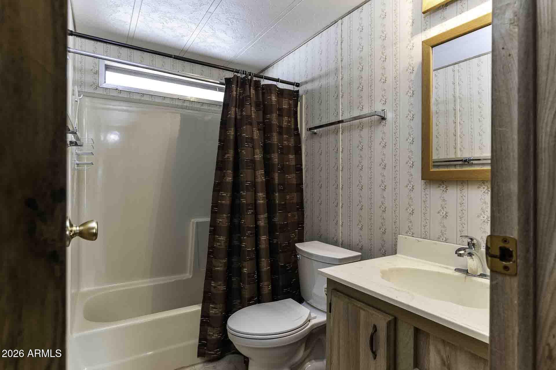 2100 N TREKELL Road 143