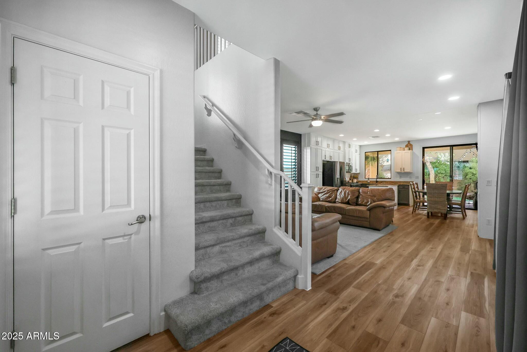Homes 2 18841 E PELICAN Court
