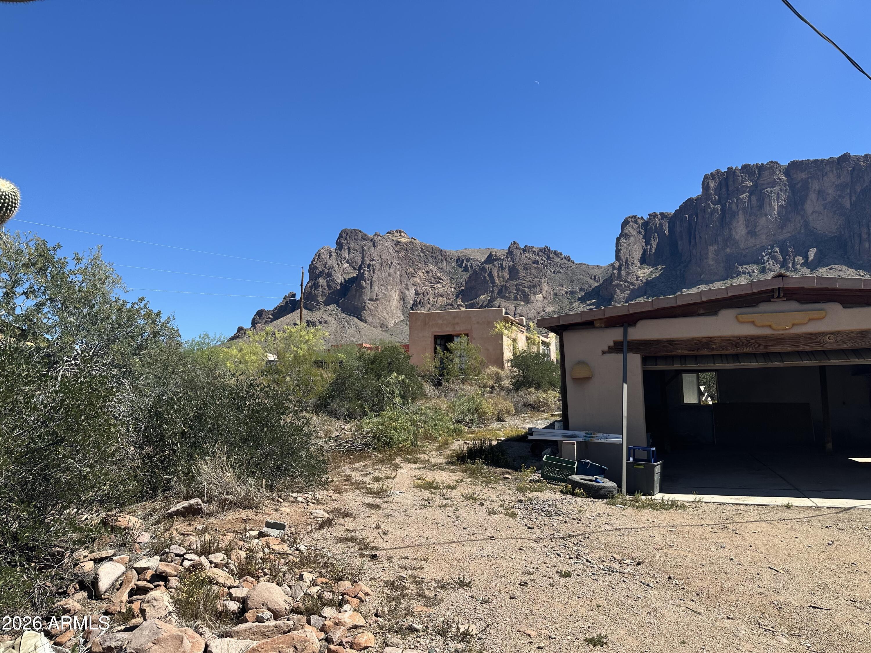 Homes for Sale in Queen Creek Arizona 3 2635 N Prospectors Road