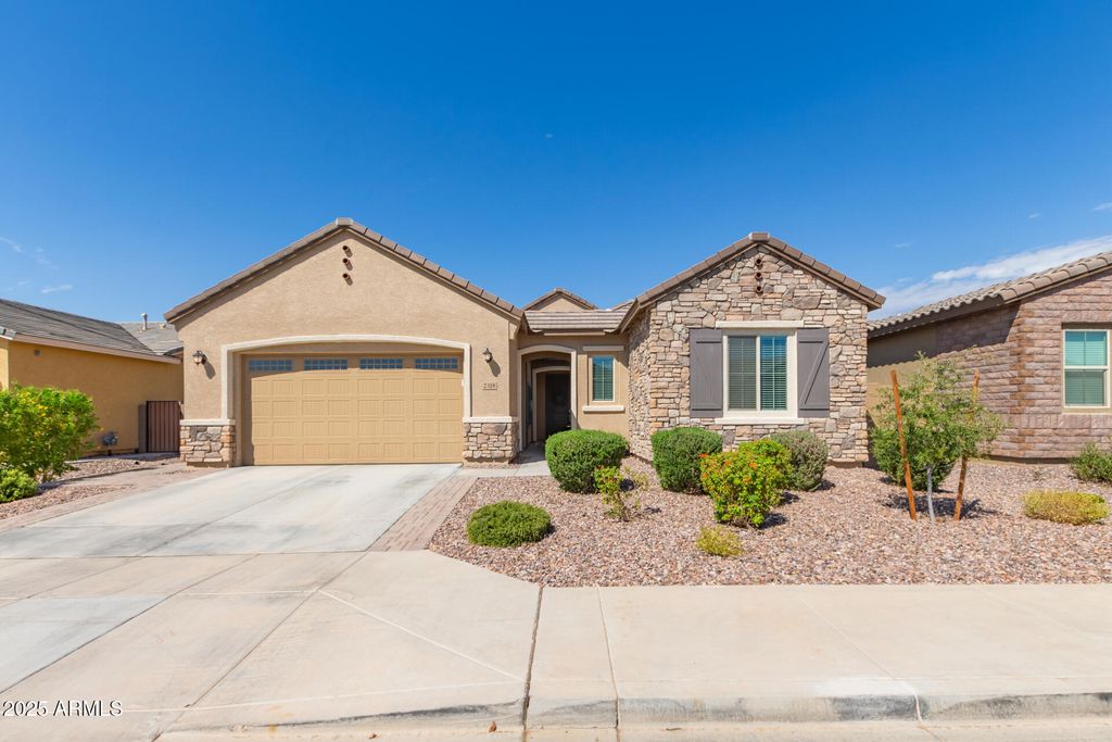 Photo of 2318 E Fandango Drive, Gilbert, AZ 85298 (MLS # 6922455)