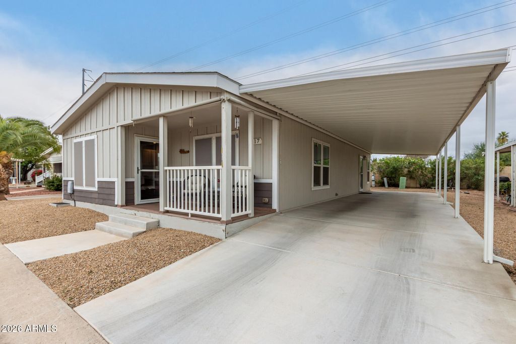 Photo of 10960 N 67th Avenue #217, Glendale, AZ 85304 (MLS # 6966268)