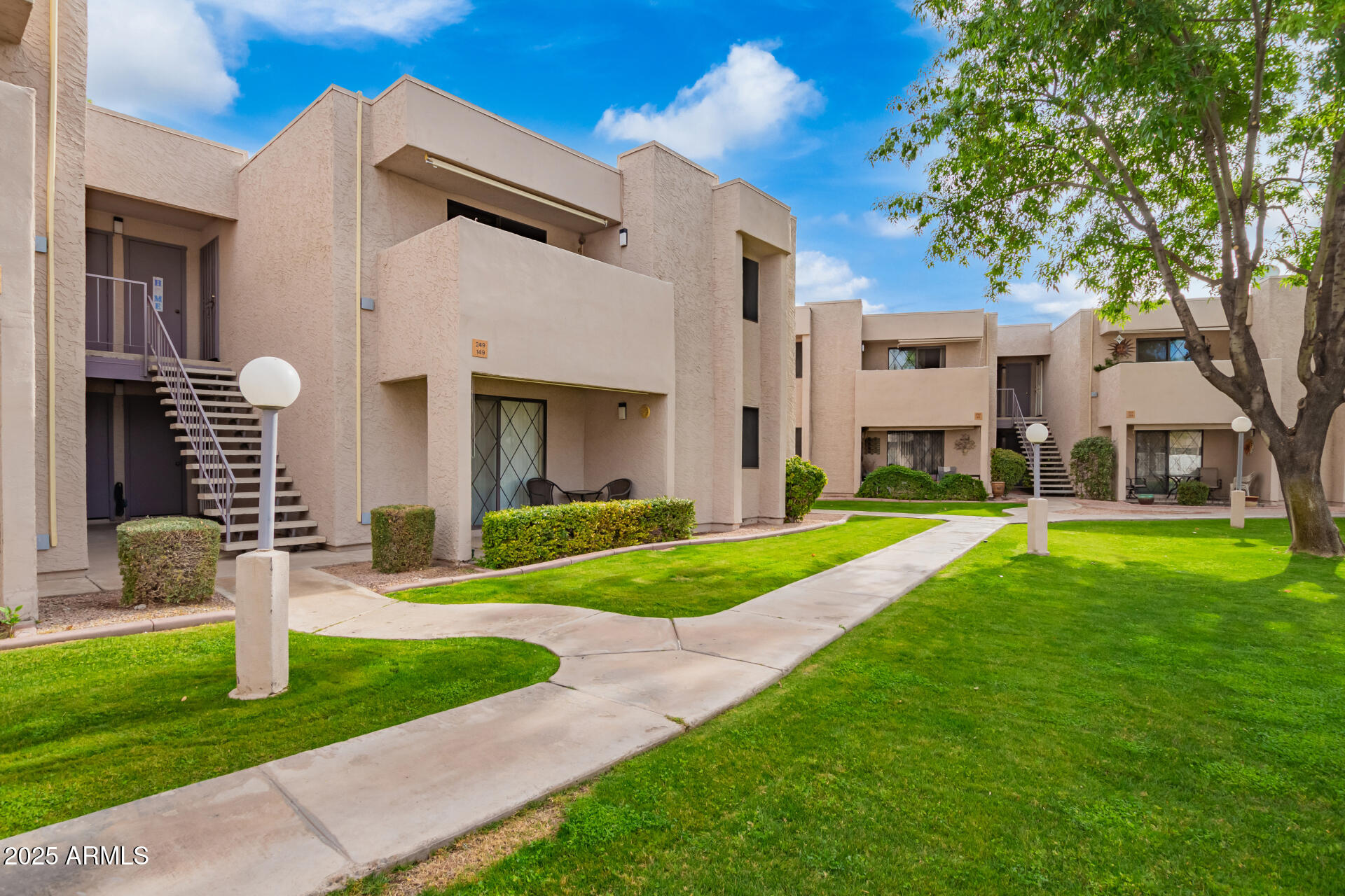 1920 W LINDNER Avenue 249