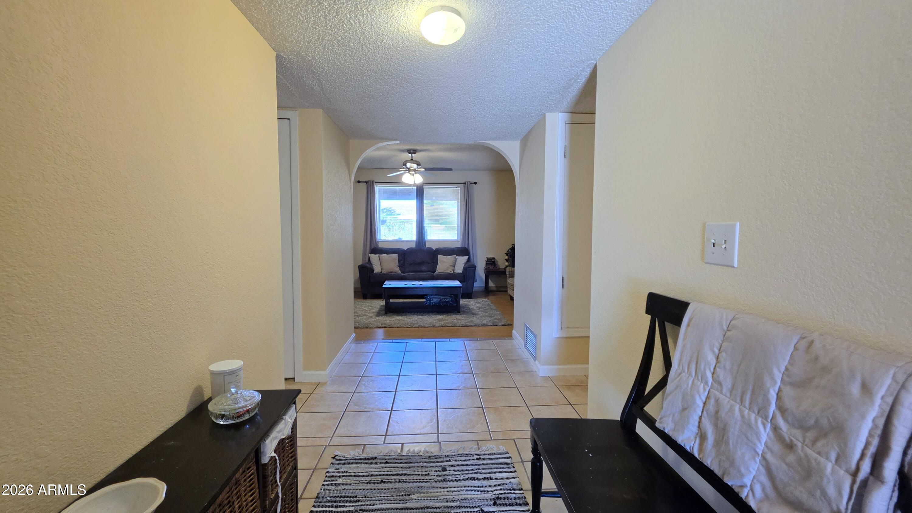 1181 CHOLLA Circle