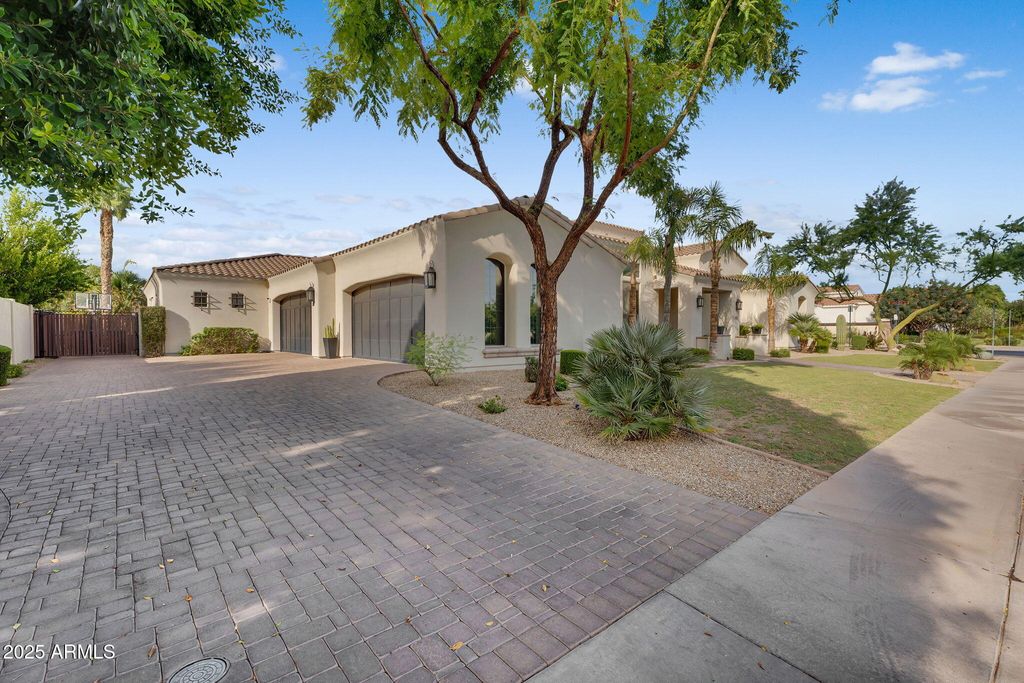 Photo of 4348 E Scorpio Place, Chandler, AZ 85249 (MLS # 6921305)
