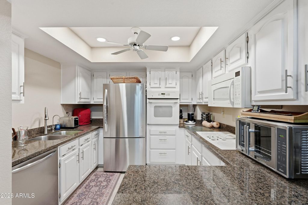 Photo of 17404 N 99th Avenue #333, Sun City, AZ 85373 (MLS # 6991705)