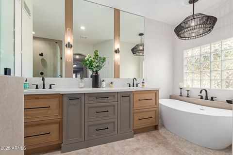 3211 N COUPLES Drive Goodyear AZ 85395