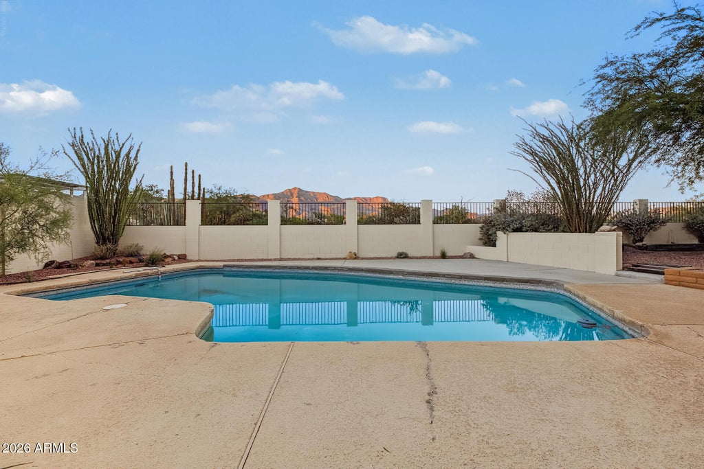 Photo of 11086 E Hummingbird Lane, Gold Canyon, AZ 85118 (MLS # 7092696)