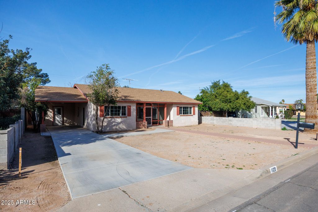 Photo of 1129 N Lehmberg Avenue, Casa Grande, AZ 85122 (MLS # 6956956)
