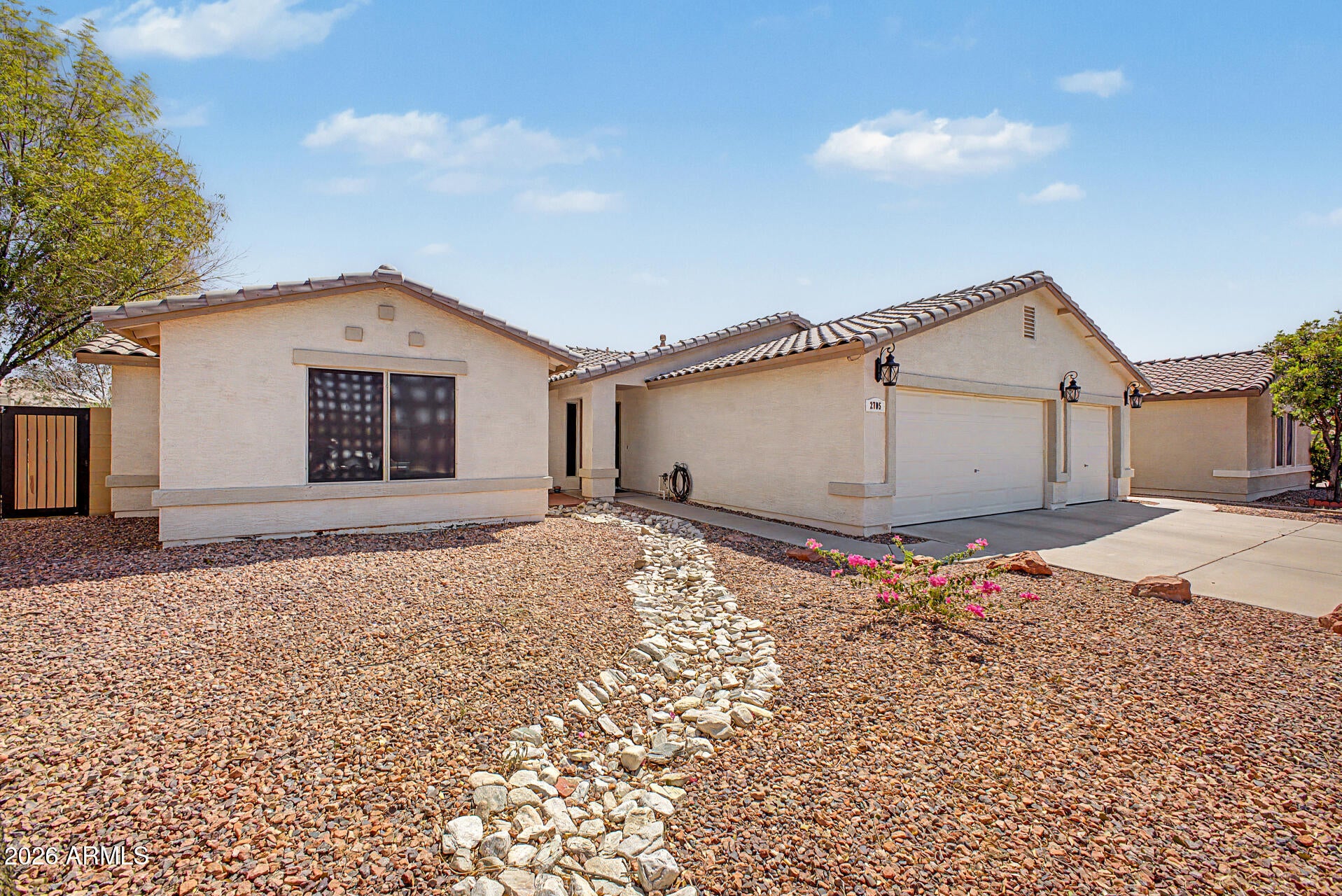 2705 N 105TH Avenue