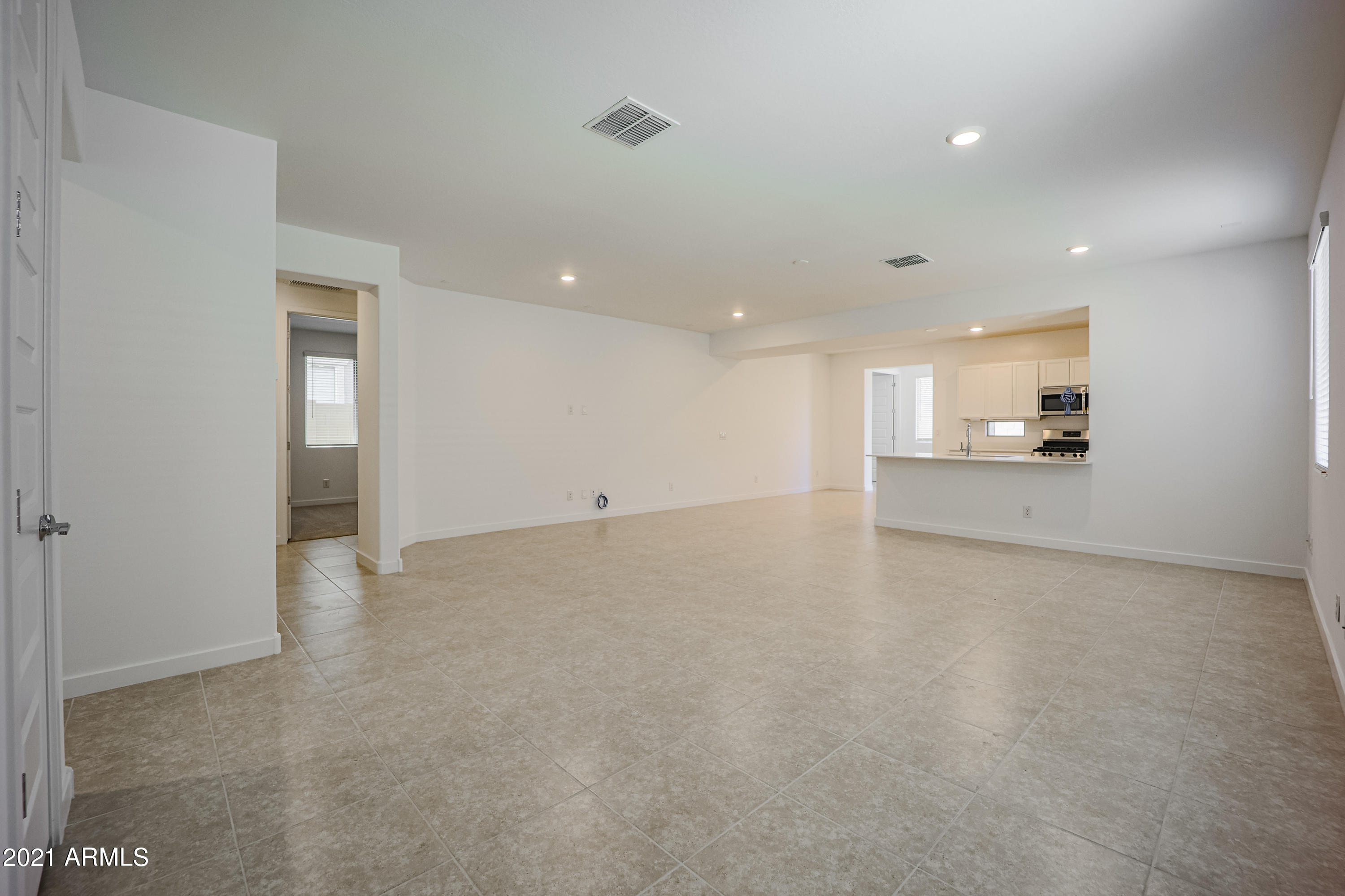 16556 W ALAMEDA Road