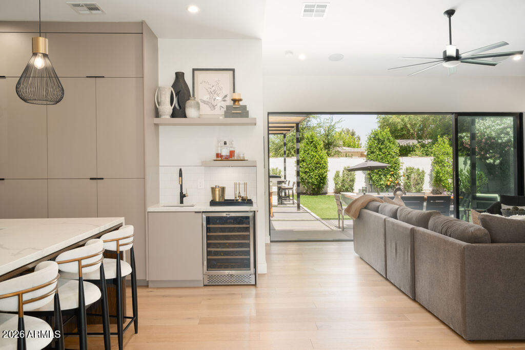 4126 E CAMPBELL Avenue