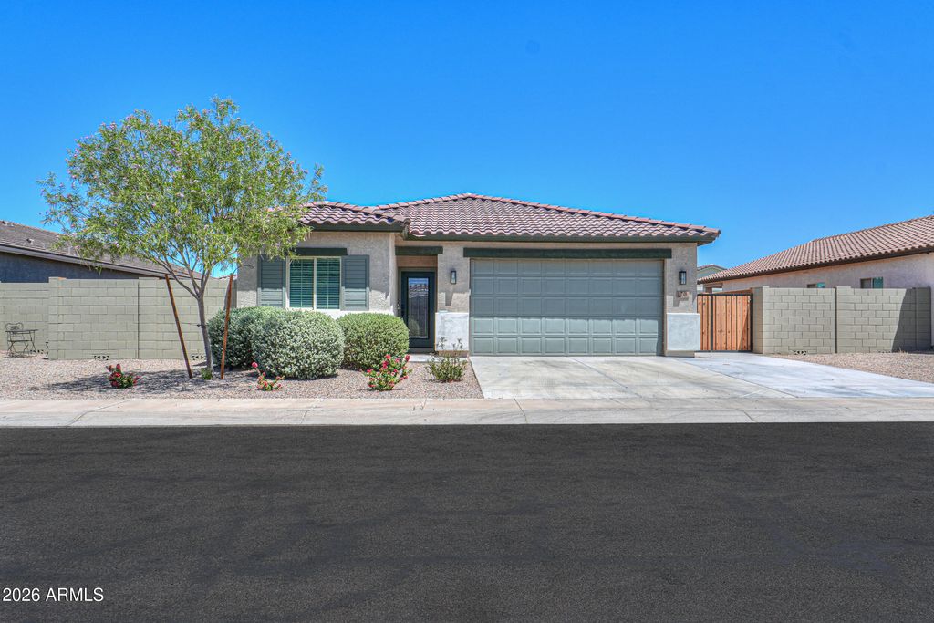 Photo of 748 E Ruby Drive, Casa Grande, AZ 85122 (MLS # 7025613)