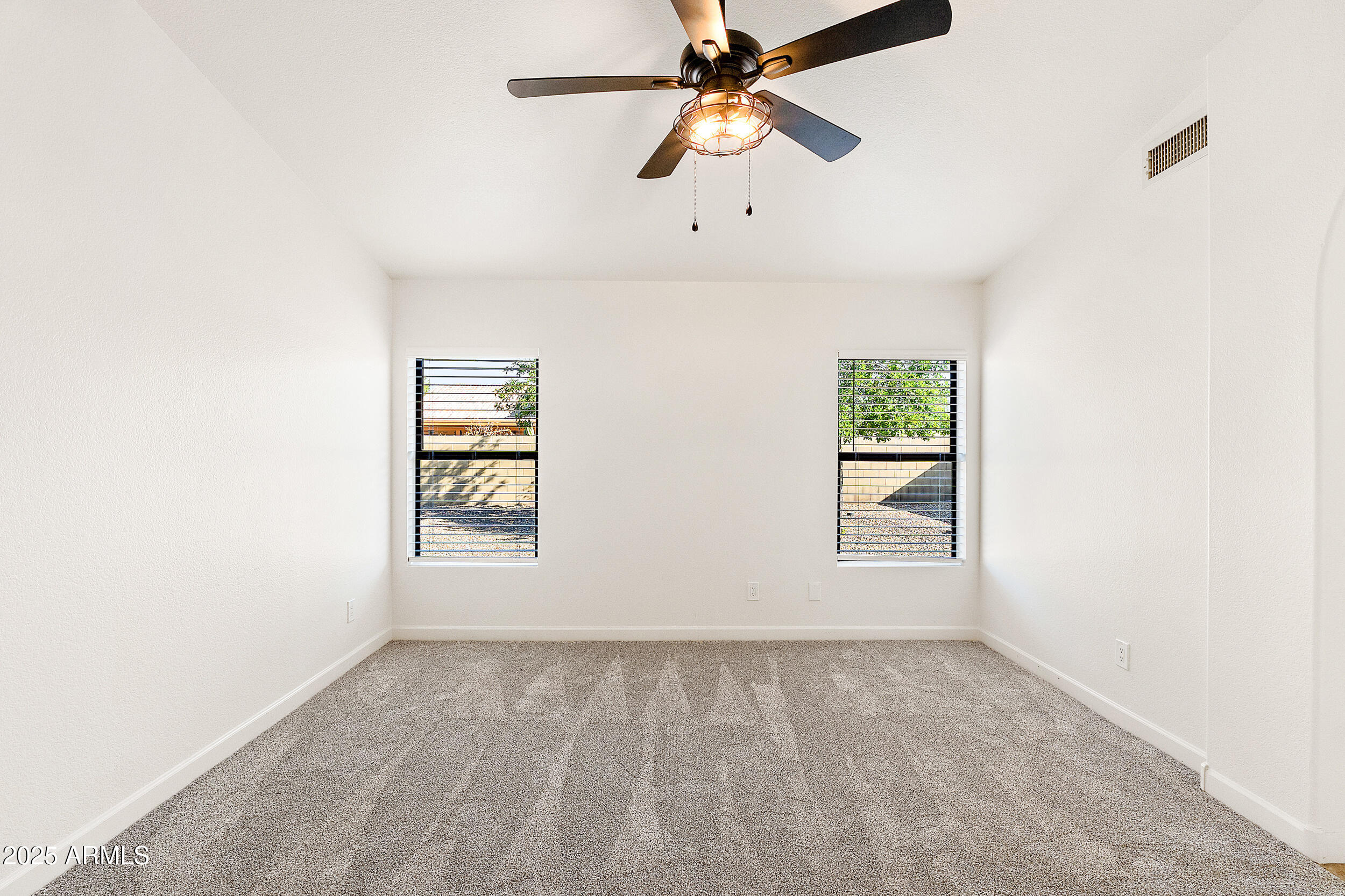 Mesa, Arizona 85215, United States, 3 Bedrooms Bedrooms, ,2 BathroomsBathrooms,Residential,Active,224702