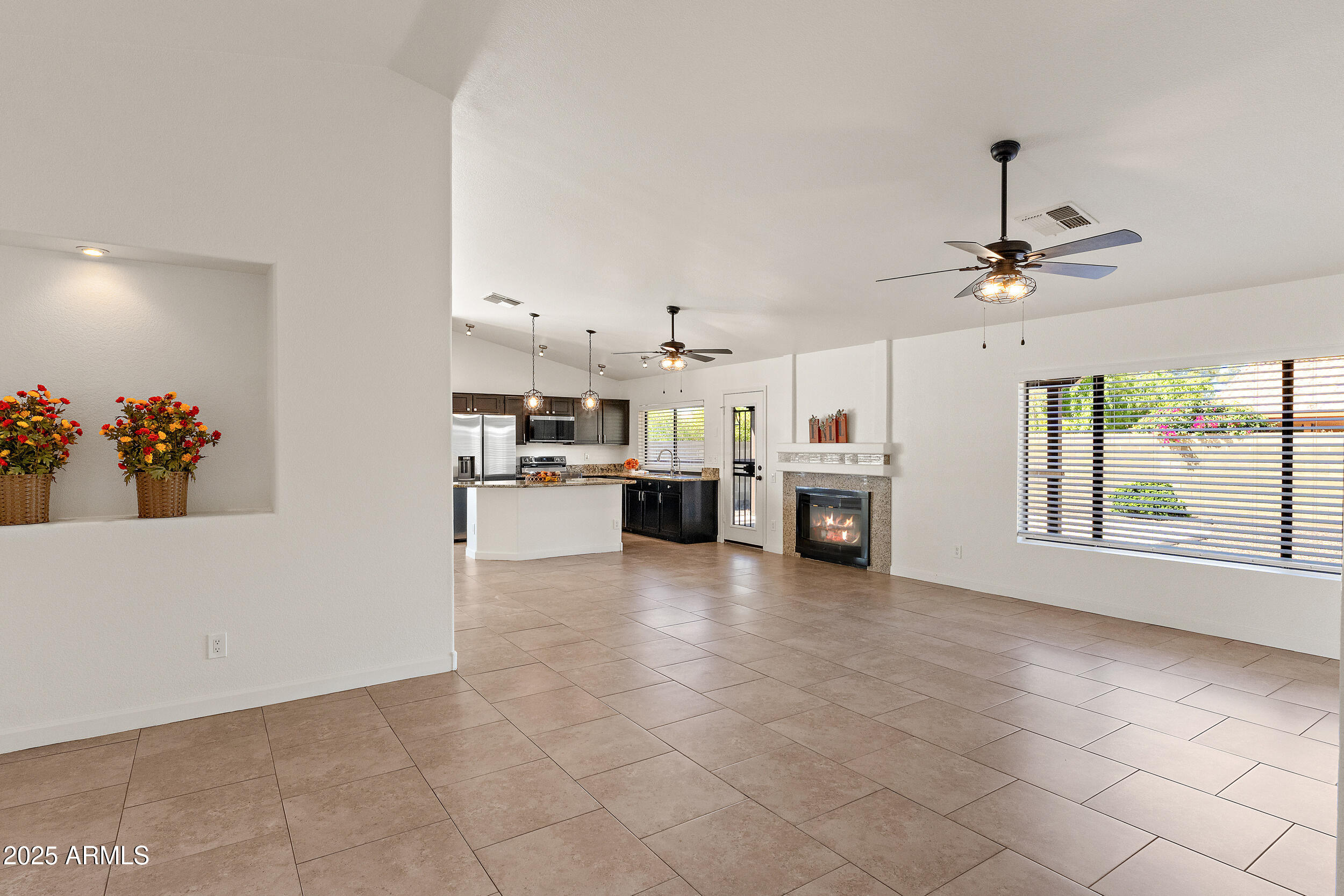 Mesa, Arizona 85215, United States, 3 Bedrooms Bedrooms, ,2 BathroomsBathrooms,Residential,Active,224702