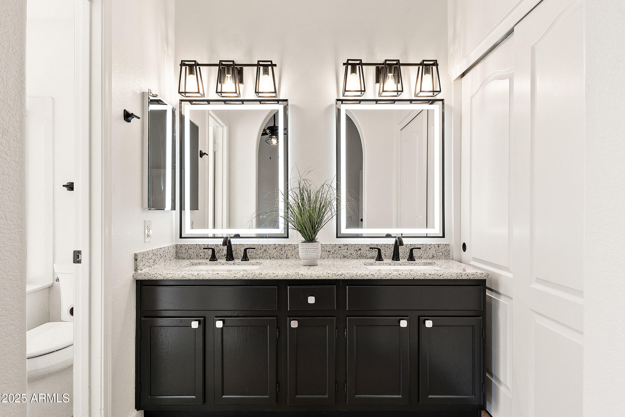 Mesa, Arizona 85215, United States, 3 Bedrooms Bedrooms, ,2 BathroomsBathrooms,Residential,Active,224702