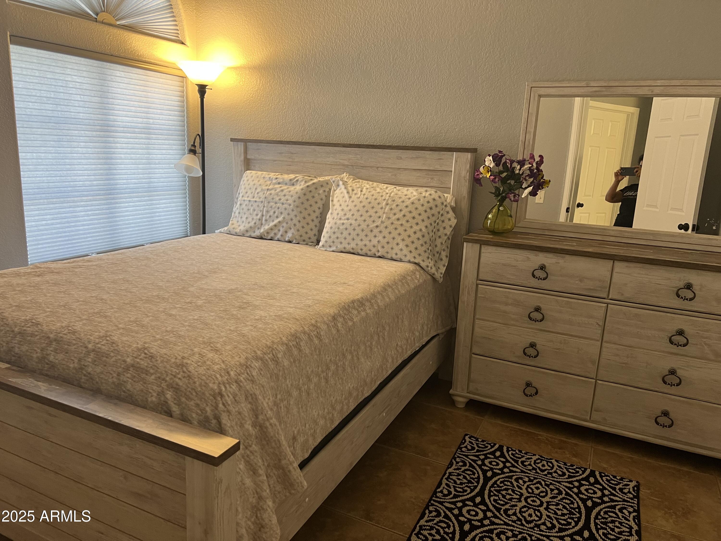 255 S KYRENE Road 231